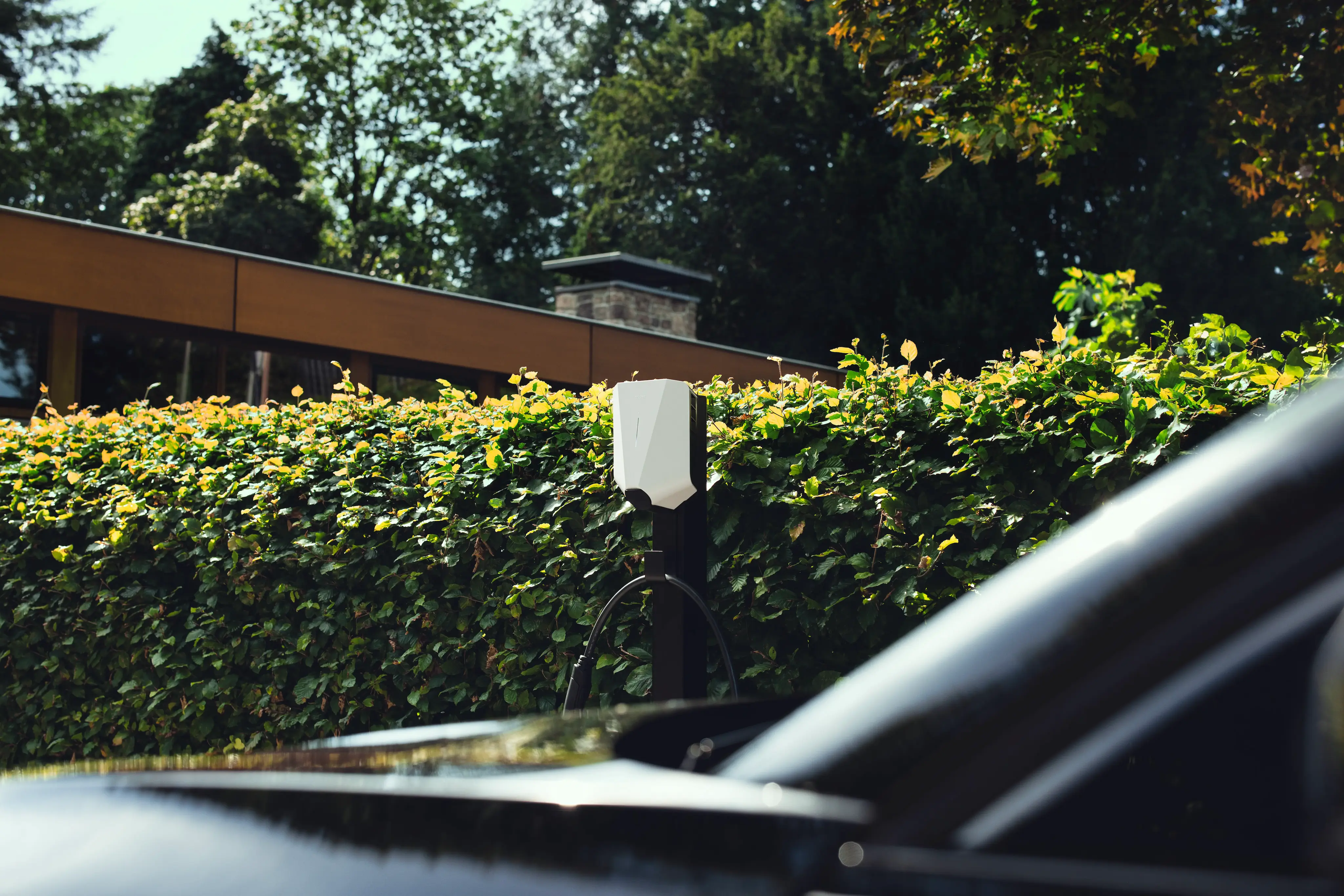 Easee Charge Up ev charger